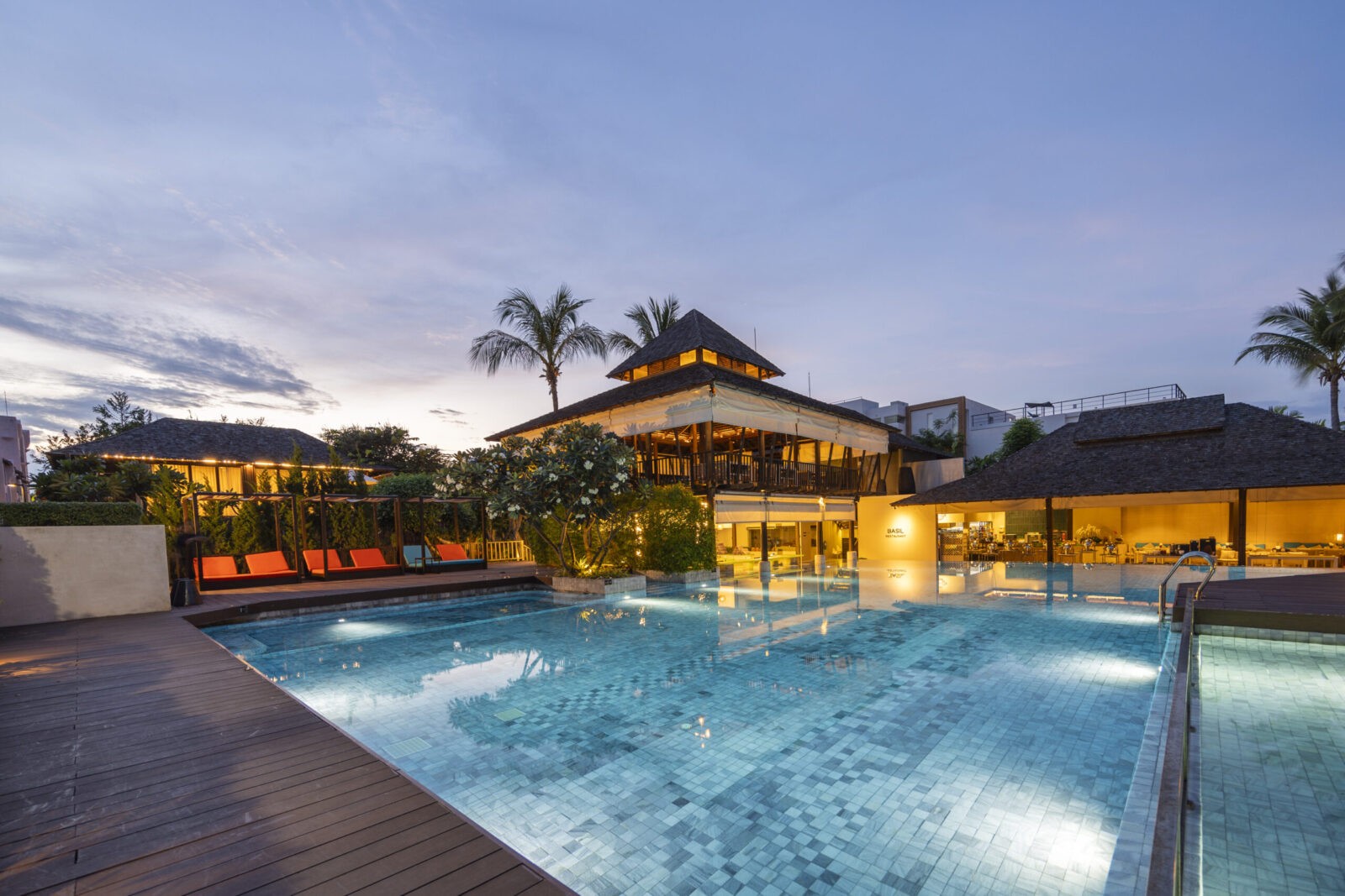 Where is the best hotel to stay in Hua Hin