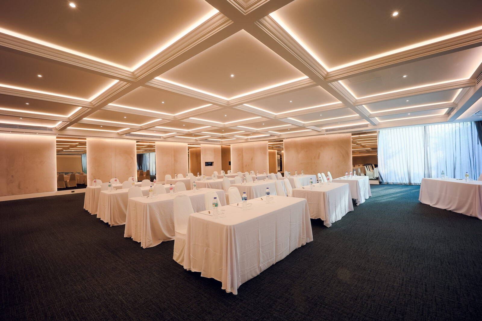 MEETINGS & CORPORATE EVENTS