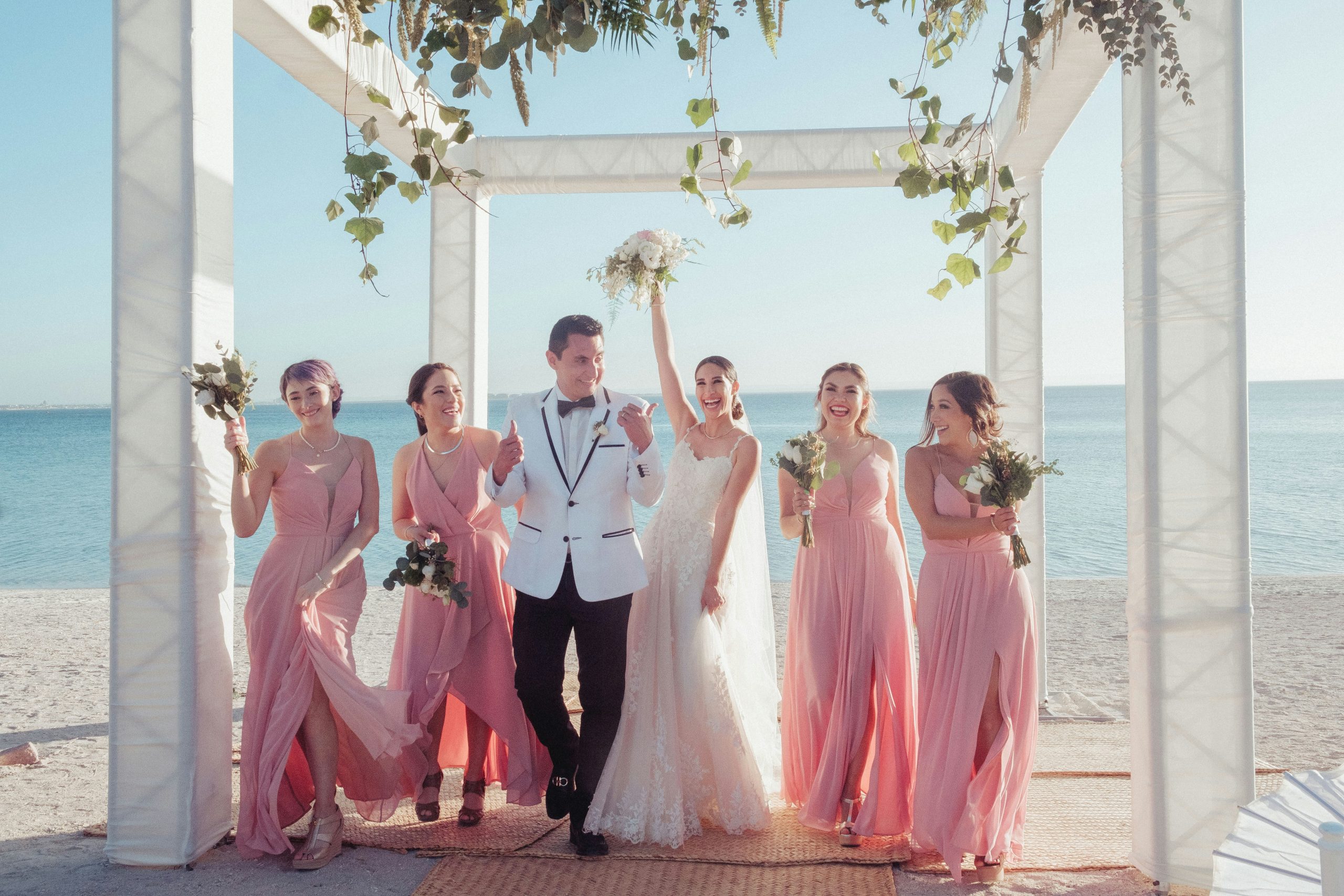 how to plan a beach wedding
